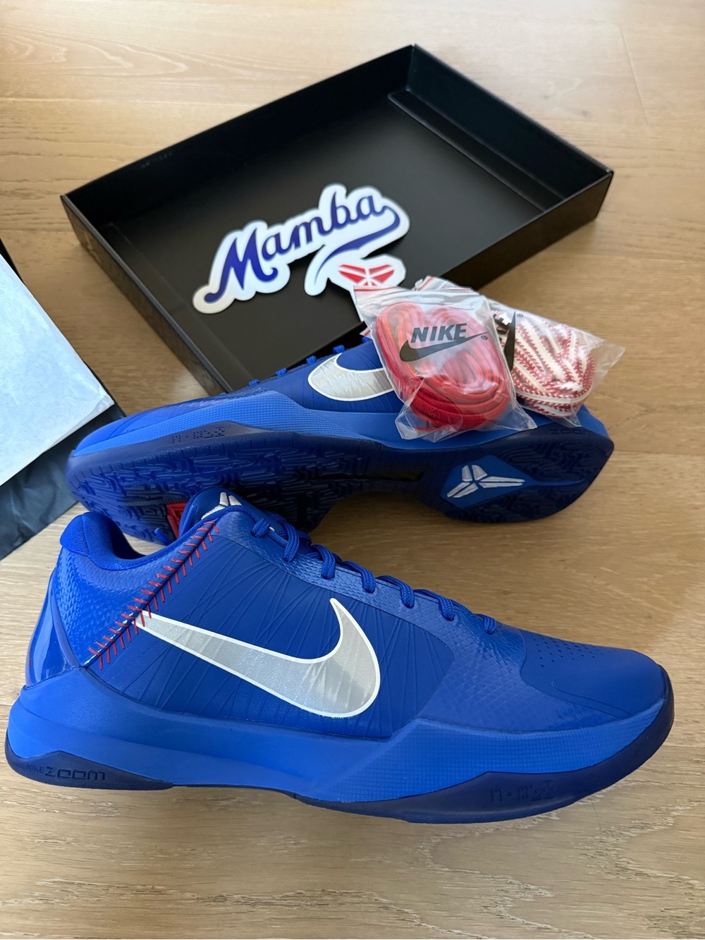 Nike Kobe V Hyper Royal Men's Basketball Shoes - Blue / White